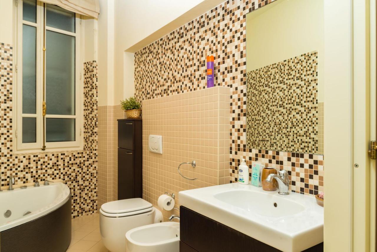 Alessandria Central Apt 10Min Walk Central Station 외부 사진