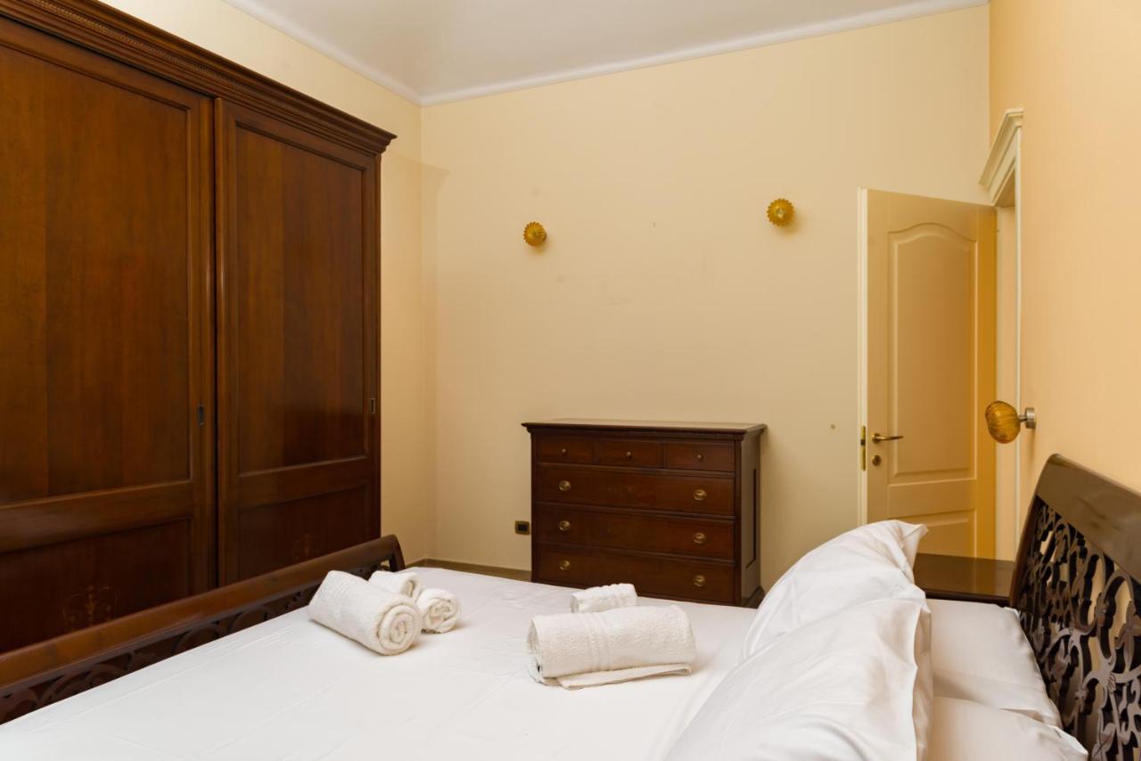 Alessandria Central Apt 10Min Walk Central Station 외부 사진